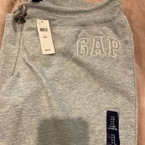 Gap women’s drawstring sweats